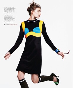 1792969027_Harpers_Bazaar_USA_2014-03.bak(dragged)17.thumb.jpg.e4b4cf701cdc23737406cb183b44fe53.jpg