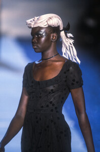 1930981022_alekwekrf9848.thumb.jpg.9fe0c155ba5ecf548962d24b1f72bc91.jpg