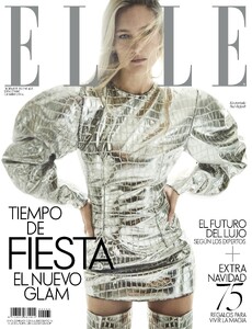 elle spain covers 12-2022.jpg