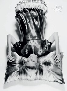 Vogue Italia SLEEPING ABBY.jpg