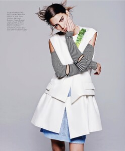 506754671_Harpers_Bazaar_USA_2014-03.bak(dragged)11.thumb.jpg.2d5fc6f6b367d24a800269402c7800e4.jpg