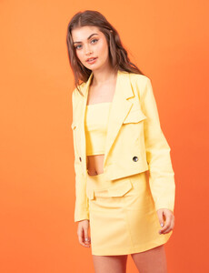 557940-amarillo.jpg