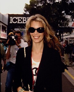 740full-claudia-schiffer.jpg