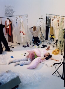 Vogue Italia SLEEPING ABBY_7.jpg