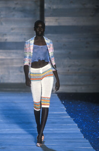 916528382_alekwekrf981.thumb.jpg.8cb221c4341c0100206f9dde2db97ad2.jpg