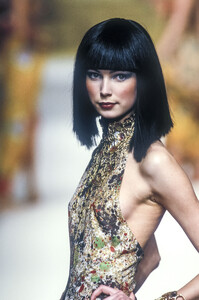 995781270_hedvigmariemaigrelf9842.thumb.jpg.58a5b3312364e89d7b3fd7cbb00680bf.jpg