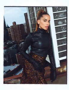 Anitta_for_Numero_June-July-August_2022__5_.jpg