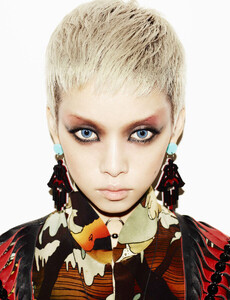 Dazed-Irwin-11.thumb.jpg.bc67c678a2ba9810c8a645c63b268409.jpg