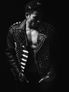 Dazed-Irwin-25.thumb.jpg.250a58a931fae62f2ac3d2b390b722b9.jpg
