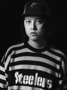 Dazed-Irwin-32.thumb.jpg.5bf100ad417cbb1380179bed5e072960.jpg