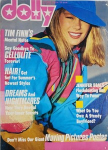 DollyOz0983no155coverJulieSavona.thumb.jpg.ef36ff733f8fa3fdd894249dc295bdb1.jpg