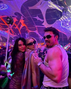F2610966-954E-4AF7-A8B6-2AD85B3C579B.jpeg