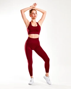 OA_2210-RIBBED2_SHOP_FocusLeggings-Wine_4von5_1240x.progressive.webp