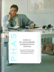 PhasHypoallergenicAdpetraDe0991.thumb.jpg.132369b22b4d03feb1a46bb4d7530d73.jpg