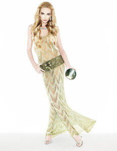 Snejana_Onopka_by_Matt_Irwin_(Hollywood_Encore_-_Vogue_Japan_May_2012)_7.thumb.jpg.db8ac10a82f36e85ae2aad0f98d8f6cc.jpg