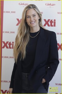 bar-refaeli-xti-ambassador-06.thumb.jpg.e514f0036705b424474037db473341a3.jpg