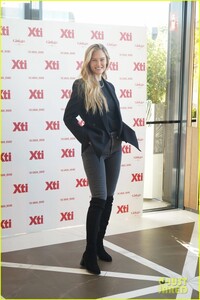 bar-refaeli-xti-ambassador-09.thumb.jpg.cd3b40b88341e0b8aae9184a0525e954.jpg