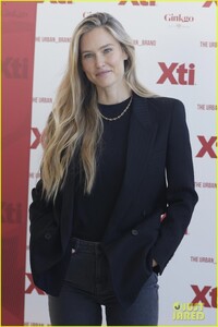 bar-refaeli-xti-ambassador-24.thumb.jpg.5718b83b2b61368cc34035e1faaec37e.jpg