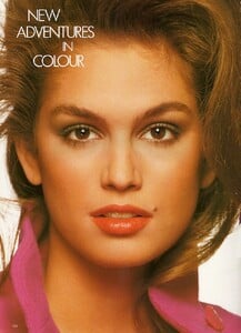 cindy-crawford-vintage-1980s-wallpaper-preview.jpg