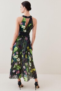 petite-floral-pleated-pu-halter-woven-maxi-dress-3.jpeg