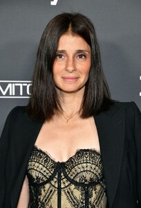 shiri-appleby-baby2baby-gala-2022-4.jpg