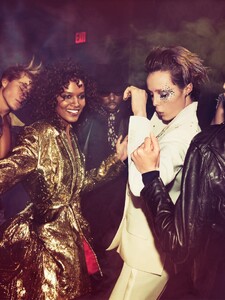 101066621_Parlez_Inez__Vinoodh_Vogue_Paris_May_2015_03.thumb.jpg.b40a232e0bdd525f45c7cdfba7e8f9fb.jpg