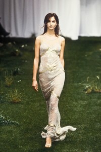 1017638674_EmanuelUngaro1999WomenRTW40.thumb.jpg.3acca9fb913b49e4ae3940aacdc1715a.jpg