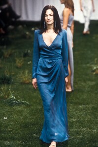 1291288113_EmanuelUngaro1999WomenRTW67.thumb.jpg.d623d0275f78c1dcc09195c8e0fcefa1.jpg