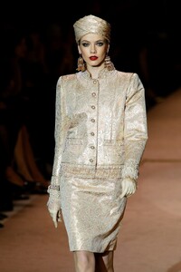 berkova s02ysl-HC-123d.jpg