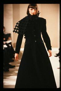 4+1994+show+anouk+in+long+blk+coat+copy.jpg