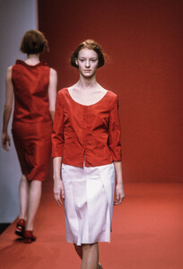 1554835559_MiuMiu1998WomenRTW69.thumb.jpg.bcf1b3c55bbe59e0f3cbb5a2e1a4a624.jpg