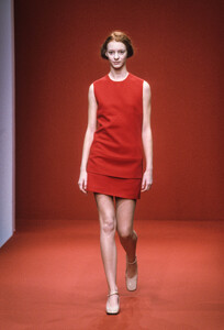 1729888513_MiuMiu1998WomenRTW74.thumb.jpg.e7941e4b6c04c4c0bcff6633da96d873.jpg