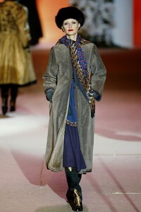 kretova s02ysl-HC-66.jpg