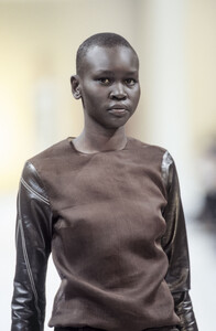 184686042_alekwekla0021.thumb.jpg.1734ce8abd3fbcb13d16347665041e47.jpg