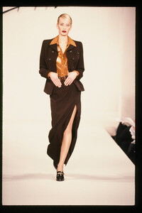 9+1996+fall+show+long+brown+slit+skirt+and+jkt+copy.jpg