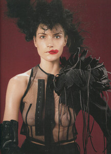 2004-6-I-D-UK-MR-3.jpg