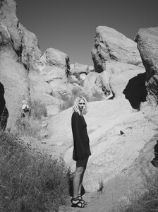 Berit+Birkeland+by+Dali+Ma-29-Edit-2.jpeg