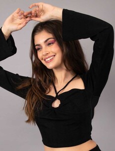 2CC556176-negro.jpg