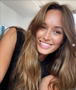 Emma Grattidge Screenshot 2022-12-13 at 16-03-27 EmmaG (@emmagrattidge) • Instagram photos and videos.png