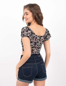 4CC557930-negro-prin.jpg