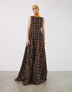 Lafayette 148 resort 2023_23.jpg
