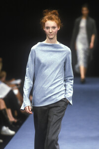 549684366_BCBG1998WomenRTW16.thumb.jpg.9abedec59c11322f5e55646dafce57d2.jpg
