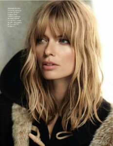 564232339_Vogue_Spain_-_Noviembre_2013(dragged)8.thumb.jpg.a130b20c5065a3171c18491ae146512e.jpg