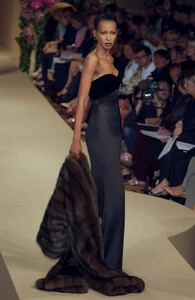 amalia f01ysl-HC-68i.jpg