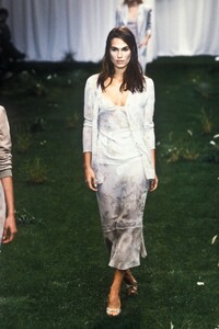 911409413_EmanuelUngaro1999WomenRTW43.thumb.jpg.769abe982c2634c1a15aa9ad96a9e064.jpg