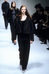 961402537_LesCopains1998WomenRTW56.thumb.jpg.75a9a35b7d974a95fa7c2f0f64be19b3.jpg
