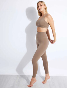 Adidas-CoreFlow-Luxe-Light-Support-BRA-HI3458-Chalky-brown-0006.jpg