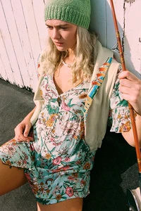 Arnhem-clothing-byron-bay-daydreamers-club-10.webp