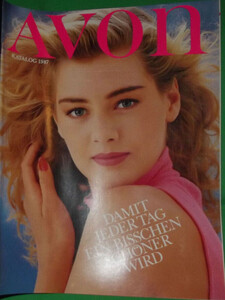 AvonDe1987catalogcover.thumb.jpg.d8c3c1bd2ae446a4142f43d0eab5425d.jpg