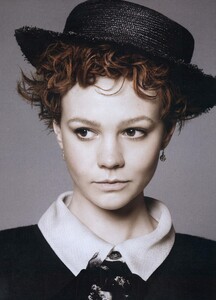 CM_Sims_US_Vogue_January_2010_06.thumb.jpg.443043ae6a06b1e01079ff13c0157daf.jpg
